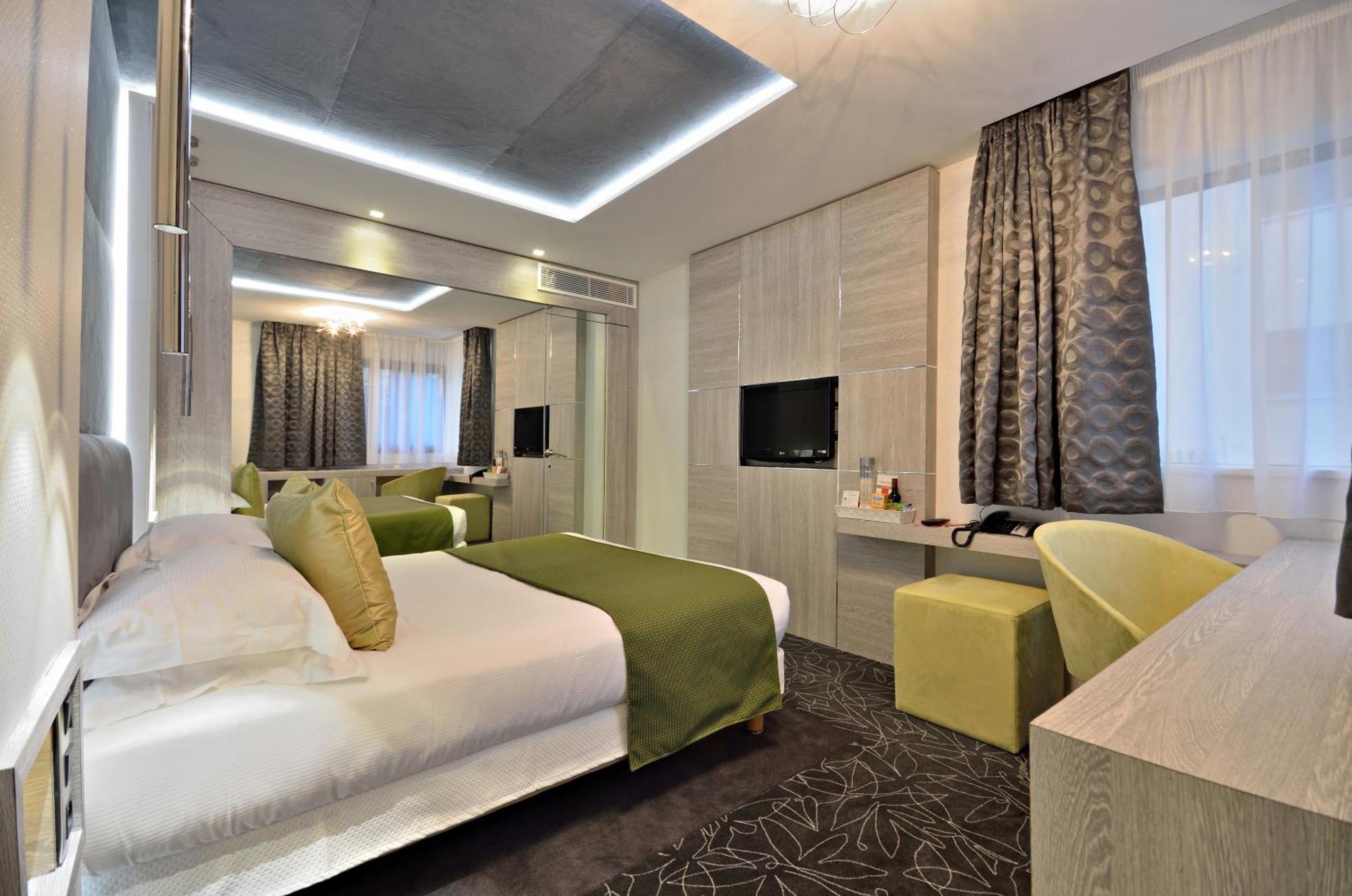 Superior Double Room,1682931205:JPEG