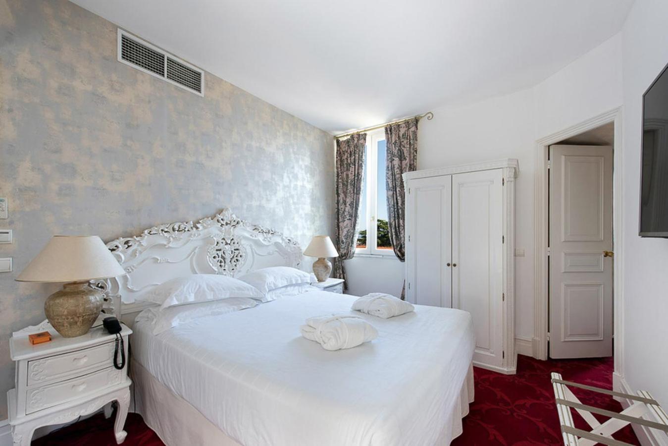 Executive Double Room,1758268628:JPEG
