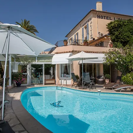 Hotel L'Olivier - Piscine & Parking-3